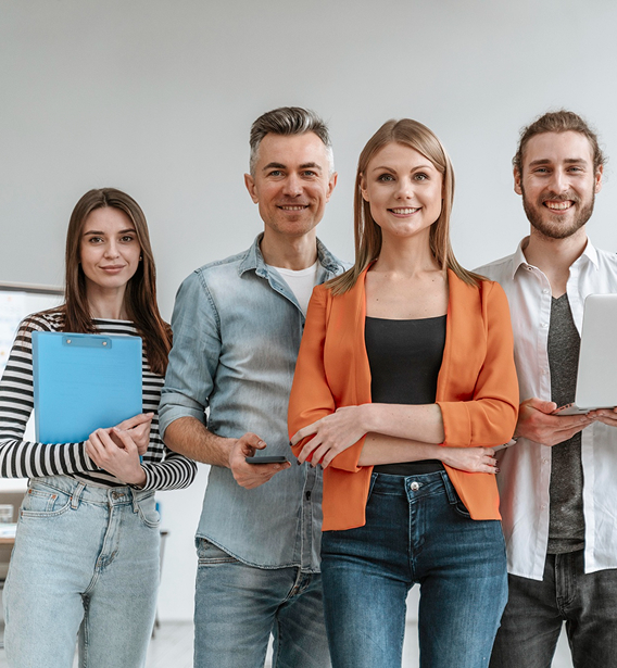 Photo of big team at work